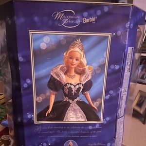 Collectors Barbie Doll 2000 edition